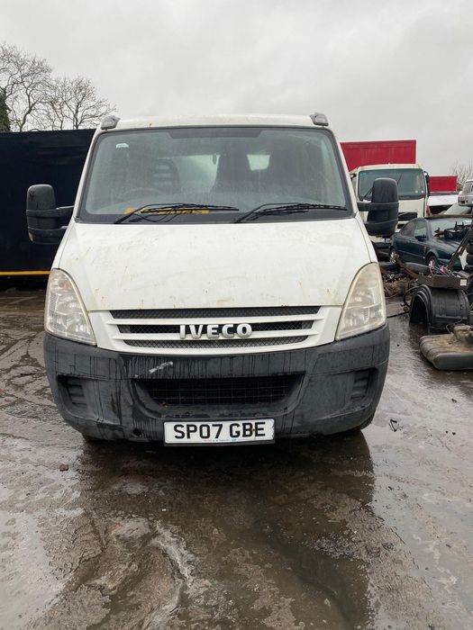 Punte spate arcuri jante pe dublu iveco daily