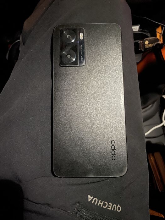 Vand Oppo A 57 S - 128 GB