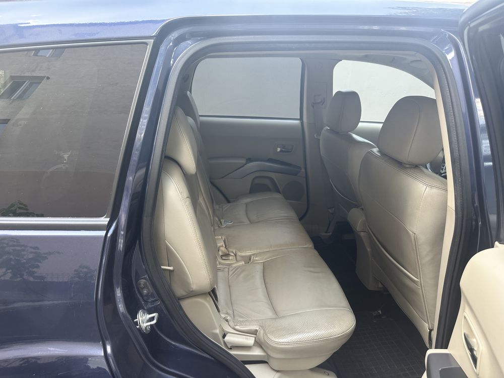 Mitsubishi outlander