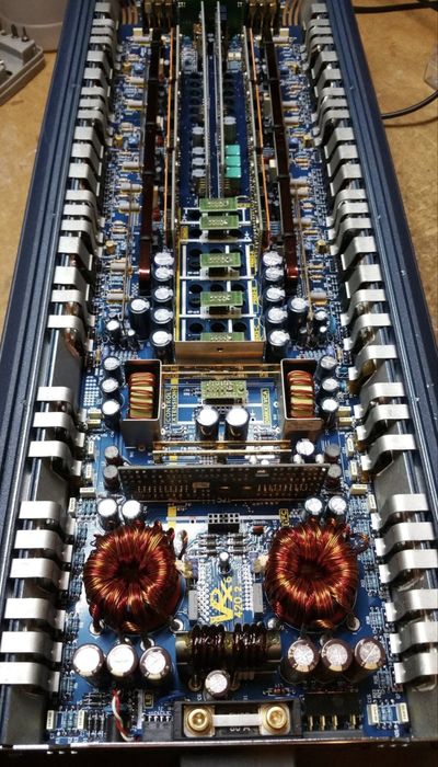 Amplificator auto Audison VRX 6