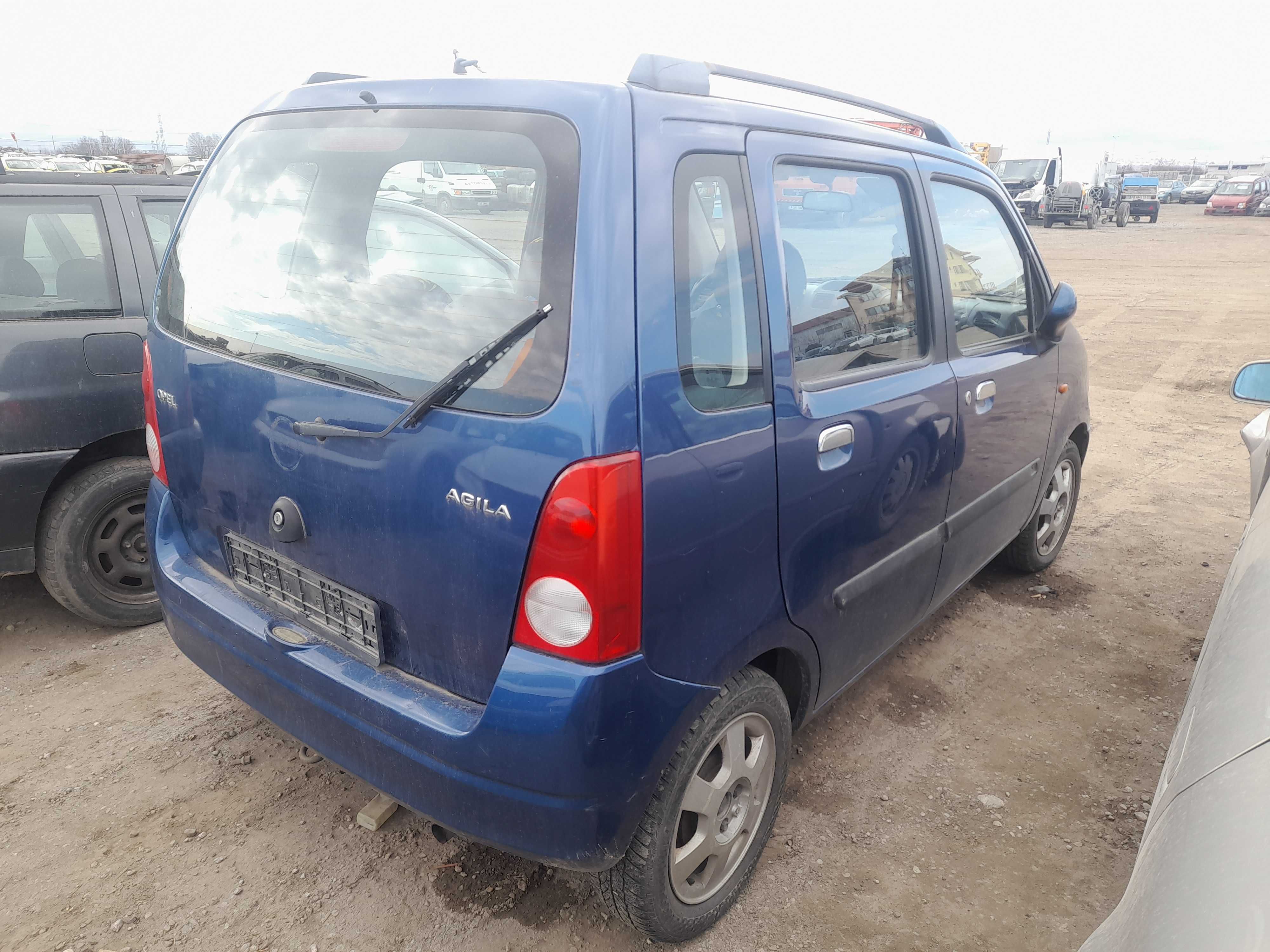 На части! Opel Agila 1.2