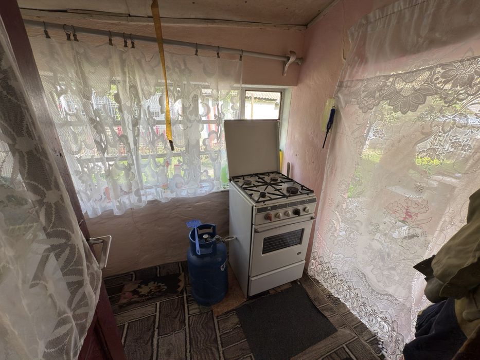 Casa cu livada, 3600mp intravilan, in Dorohoi.