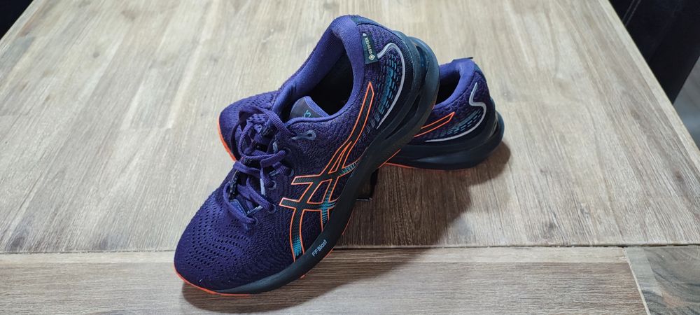 ASICS gel Cumulus 24 GTX Gore-Tex размер 41 1/2