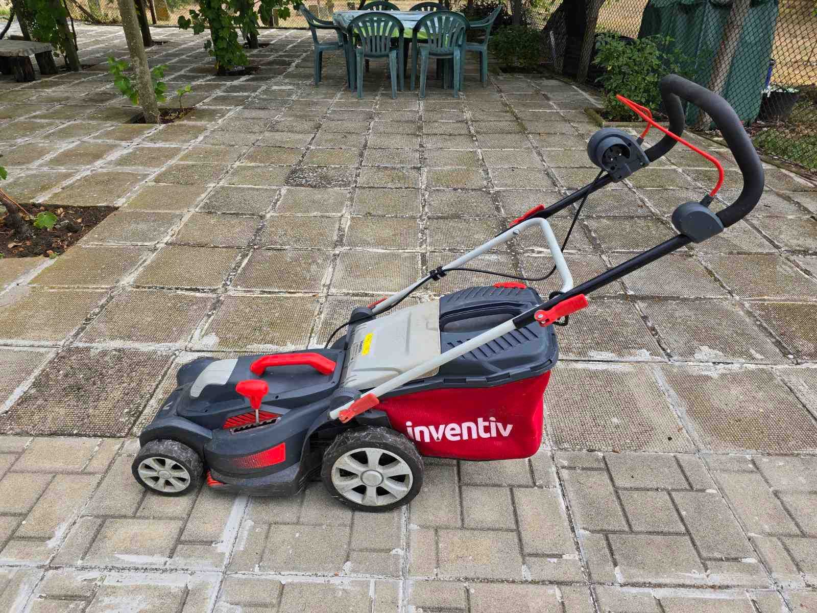 Електрическа косачка Инвентив Inventiv INV E1637 P