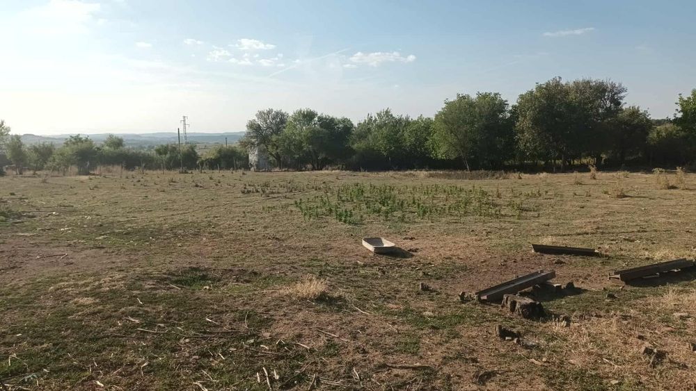 Къща в с. Глашатай, Община Антоново