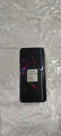 Samsung A50  4/64gb