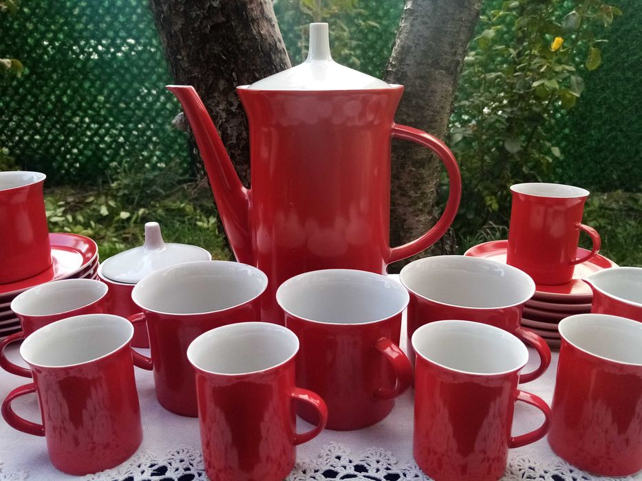 Лимитиран български сервиз за чай и кафе