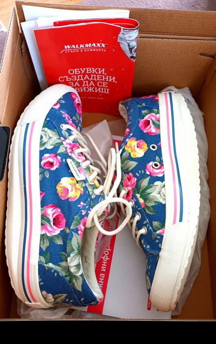 Продавам ортопедични спортни обувки Walkmaxx