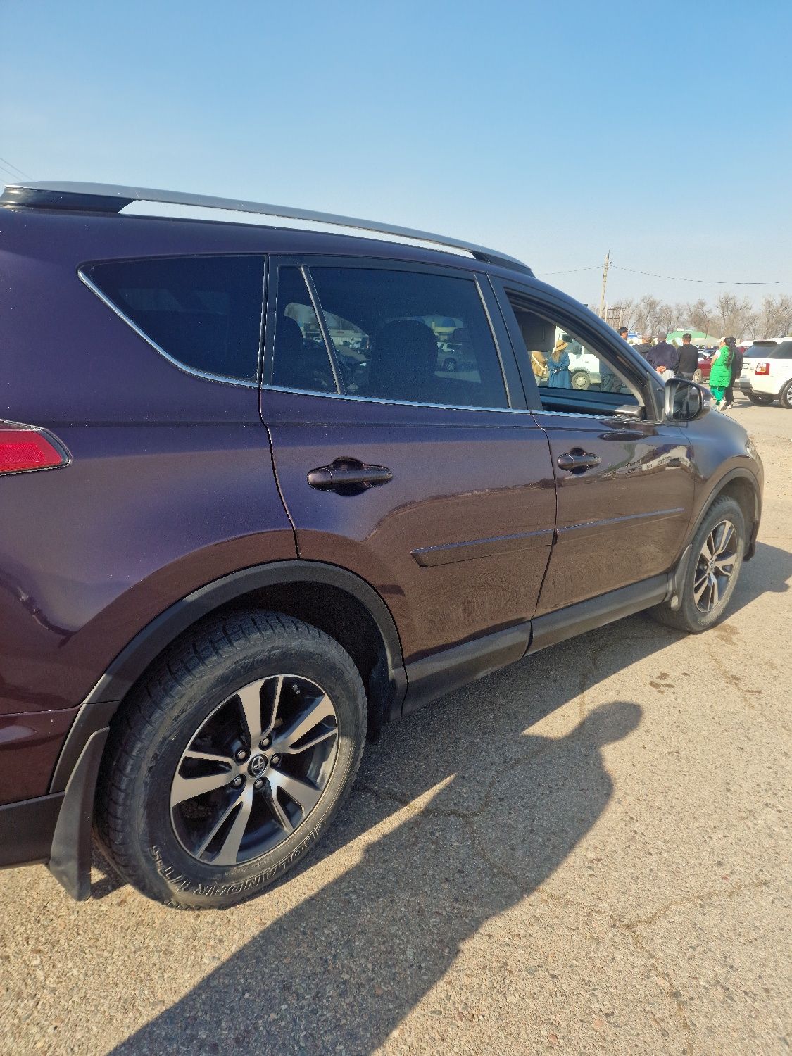 Tayota RAV 4 4 поколение