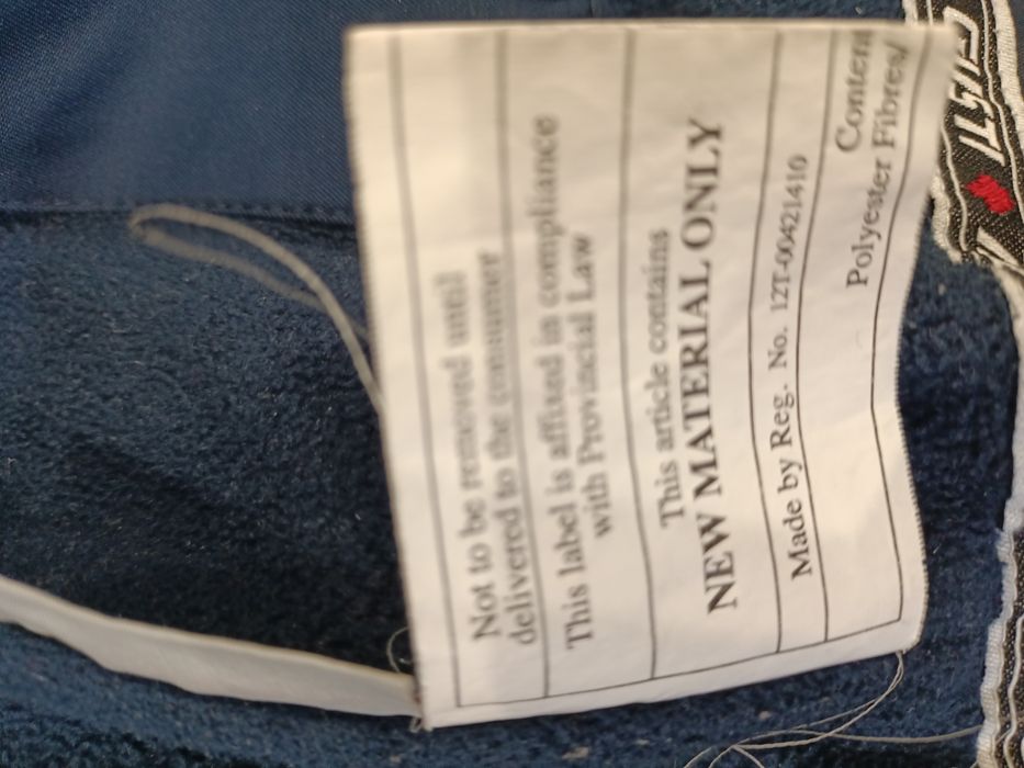 Продам детскую зимнюю куртку