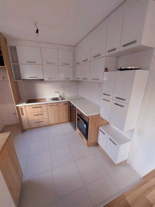 Дава се под наем Тристаен апартамент в Пловдив, Тракия - 90 кв.м за 280.5 € - Снимка #10