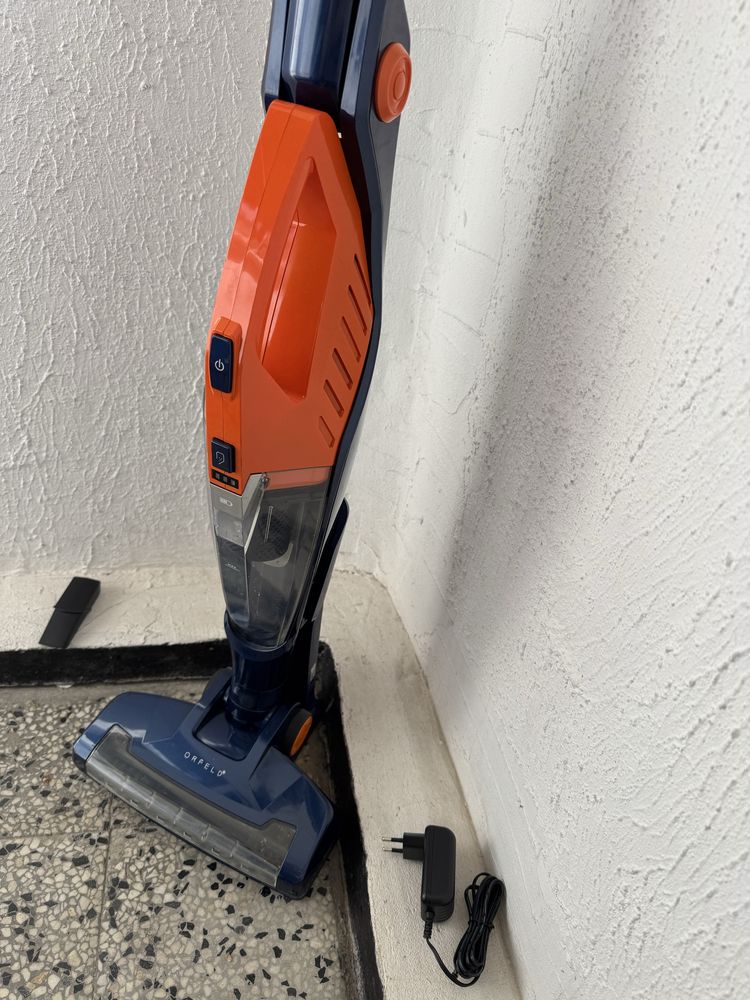 Вертикална Безжична Прахосмукачка 2 в 1, Orfeld EV660 120W, 45мин, LED