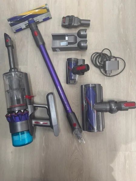 Dyson V15 Detect Total Clean