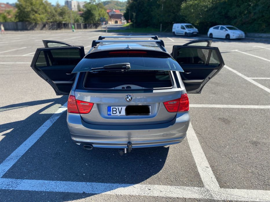 Bmw seria 3 e91 318d an 2012