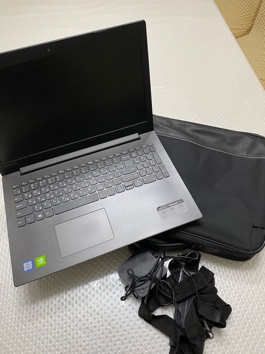 Ноутбук черный (чехол)