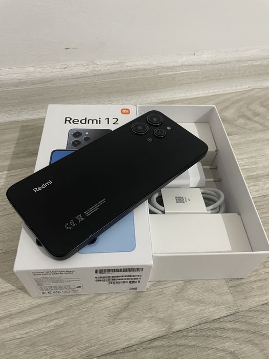 Redmi 12 8/256gb в идеале