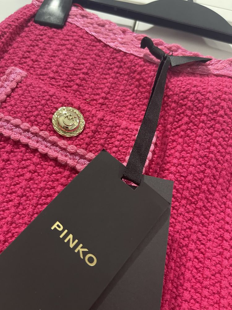 Нова пола Pinko