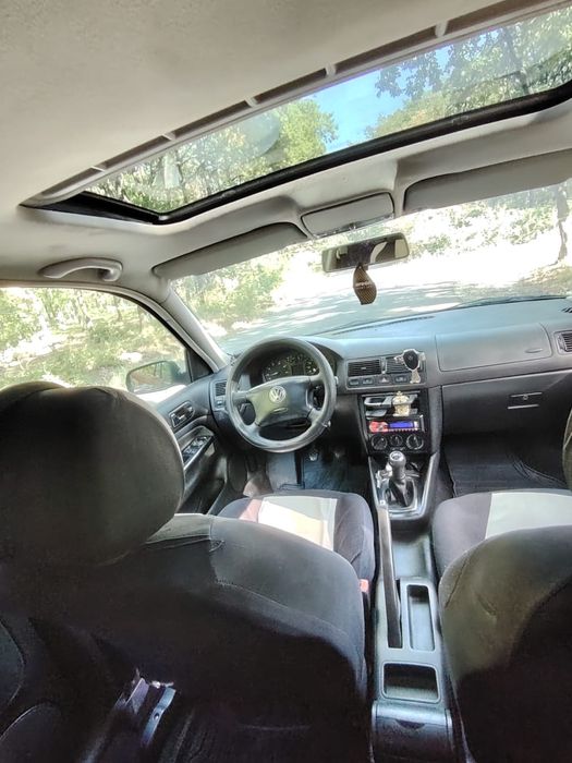 Vand golf 4 an 2002