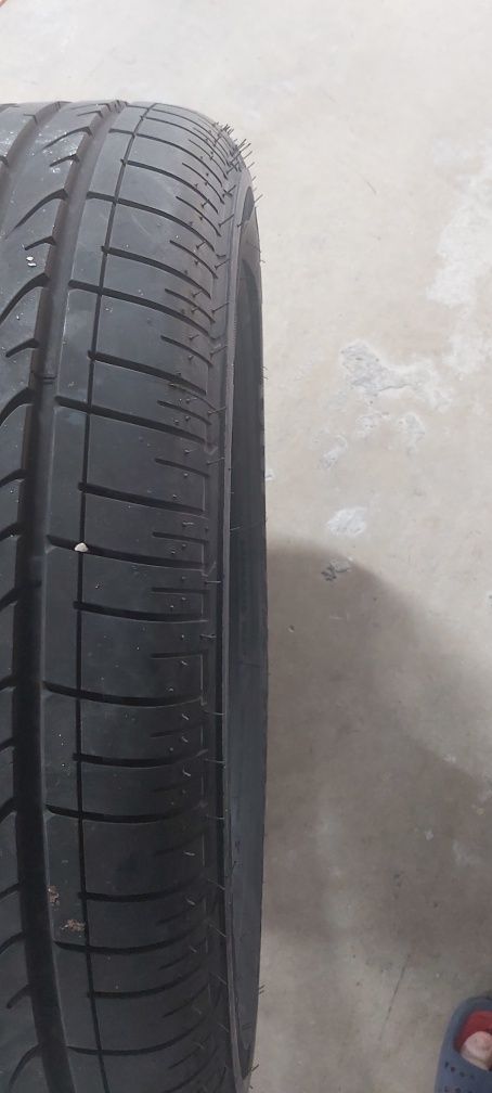 Bridgestone 255 60 18 108w