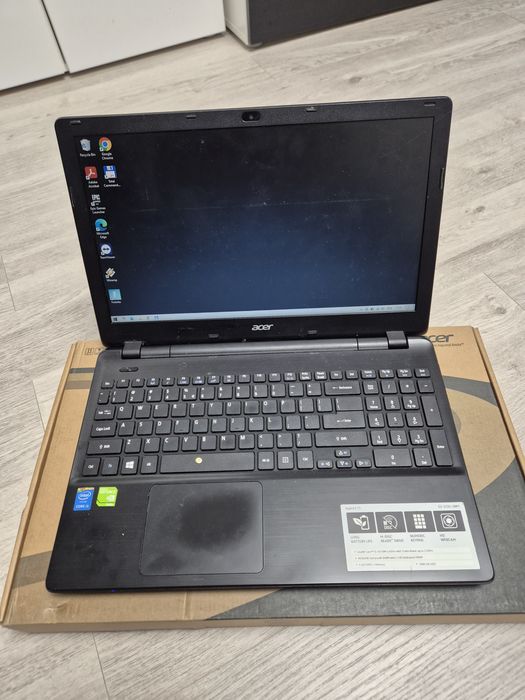 Laptop Acer Aspire E15 intel i5 nVidia 500gb ssd 4GB RAM