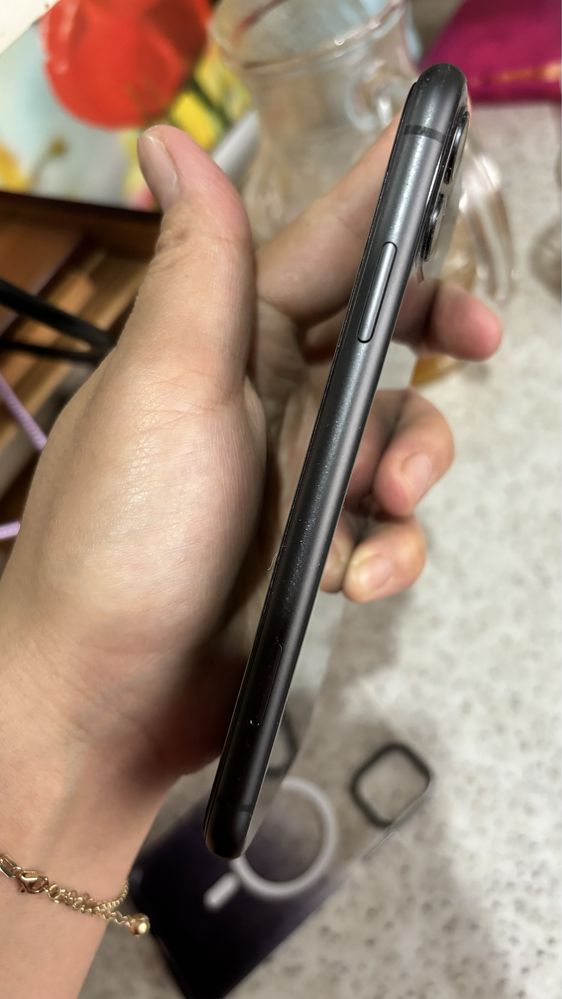 Iphone 11 памят 64гр