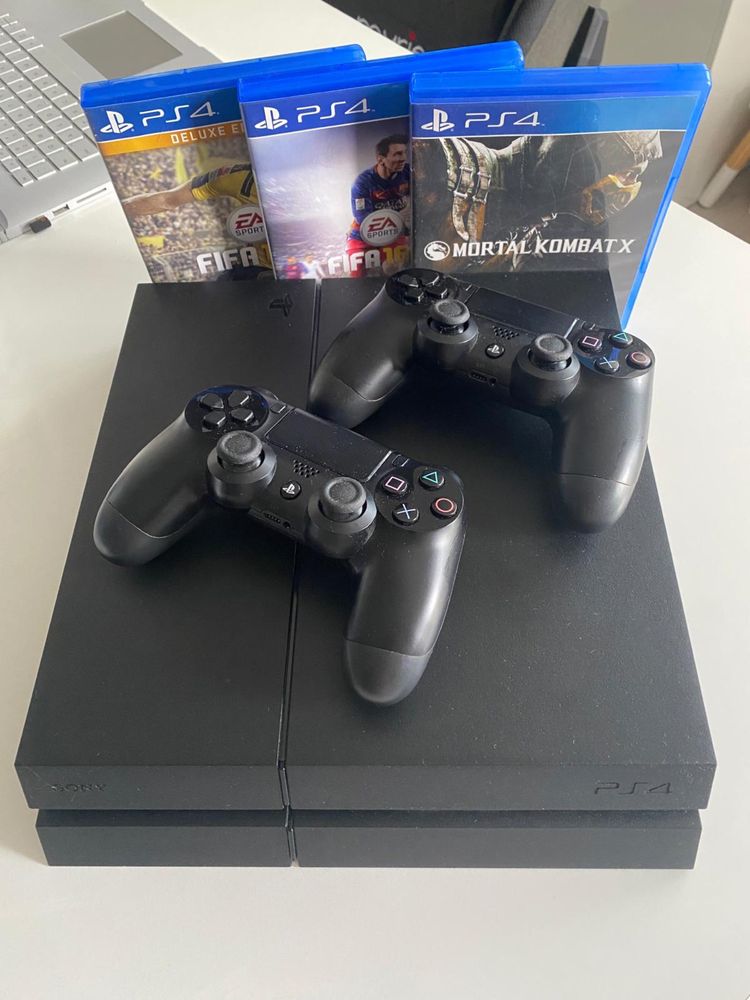 Ps4 plus 3 jocuri