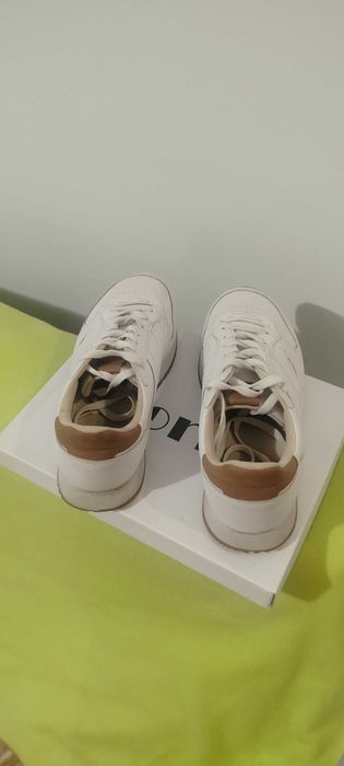 Спортни обувки Pull and Bear