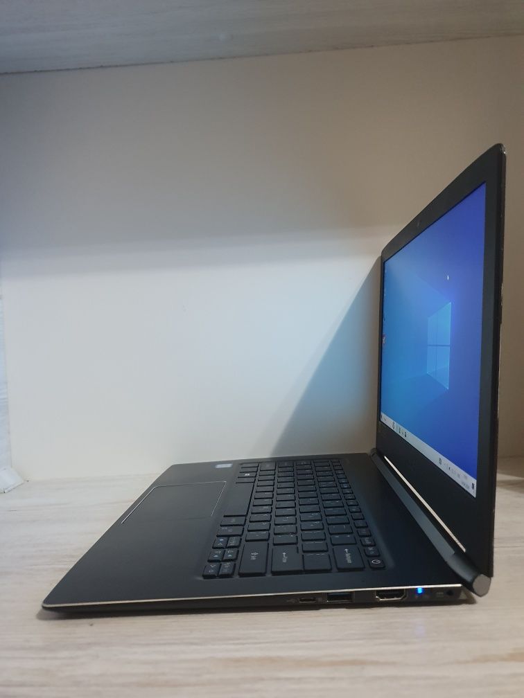 Acer i5-6200u 8/256gb SSD