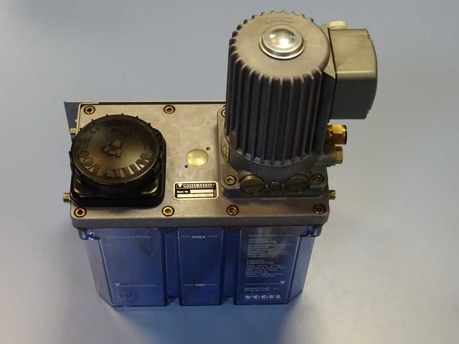 Смазочна дозираща хидравлична станция Willy Vogel, MFE 2/K3F