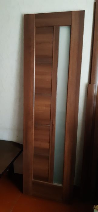 Продам дверь (полотно)