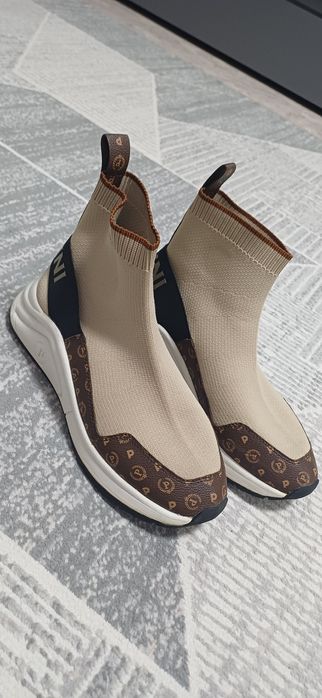 Продам 40 размер