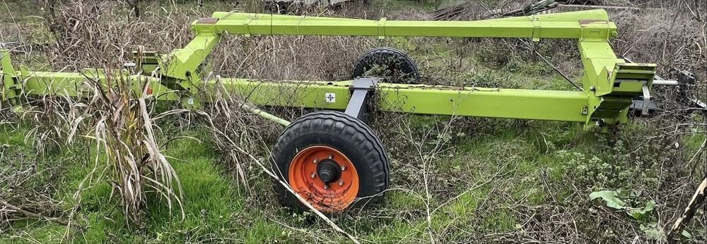 Vand combina CLAAS TUCANO 320