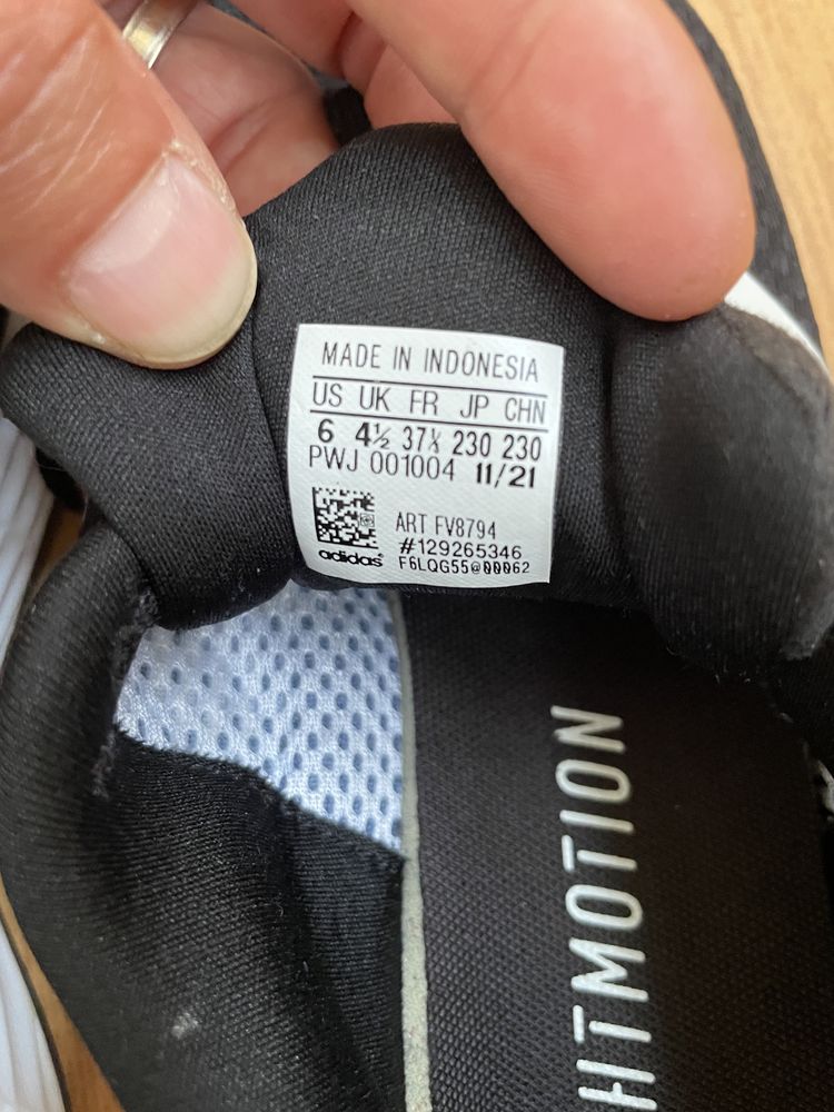 Adidași Adidas mărimea mărimea 36