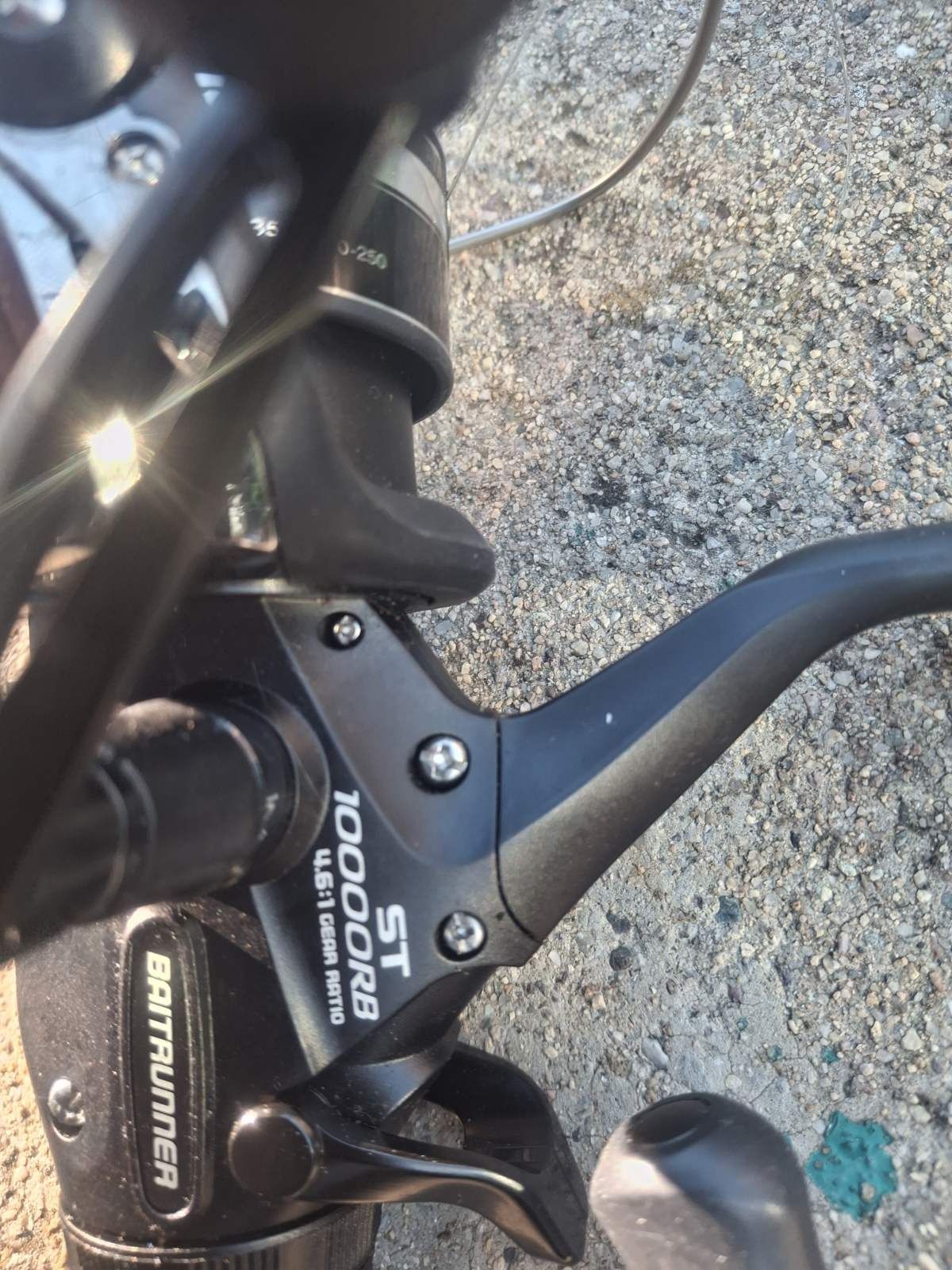 Shimano baitrunner 10000 три броя