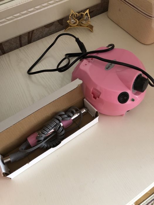 Продам аппарат для маникюра