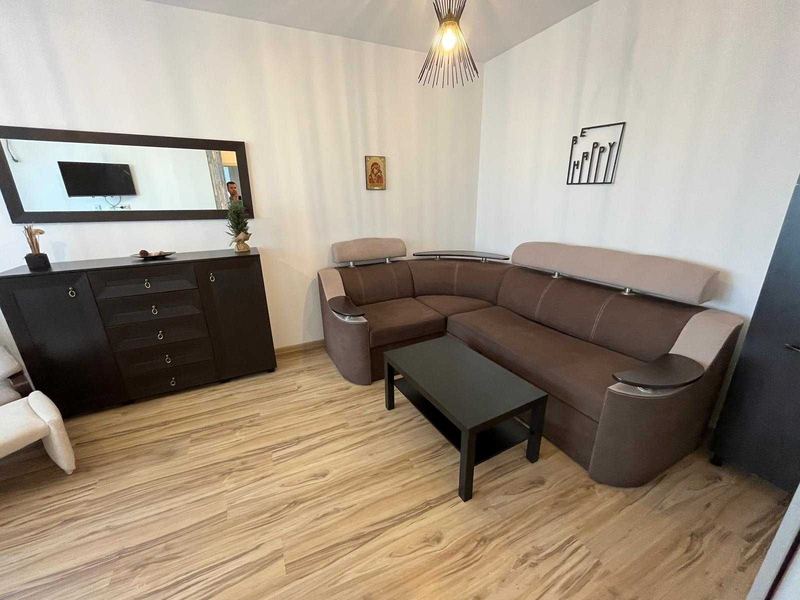 Apartament 2 camere | 50 mpu | Decomandat|  Mobilat | Metrou |