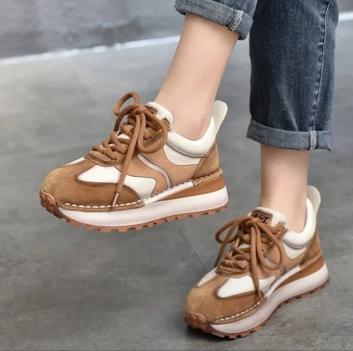 Кроссовки из натуральной кожи