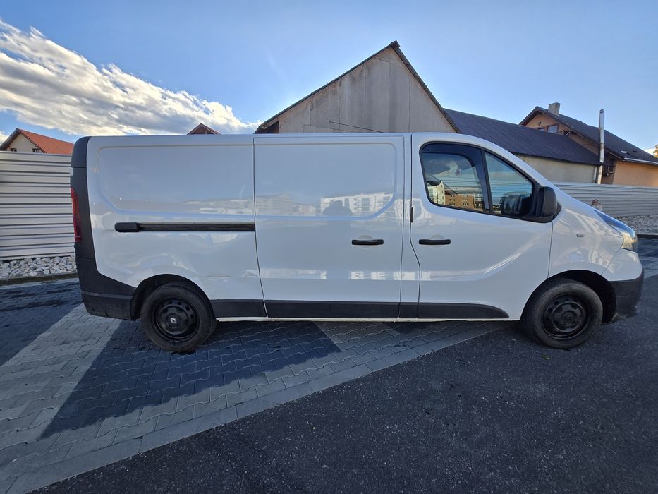 Renault trafic 2015