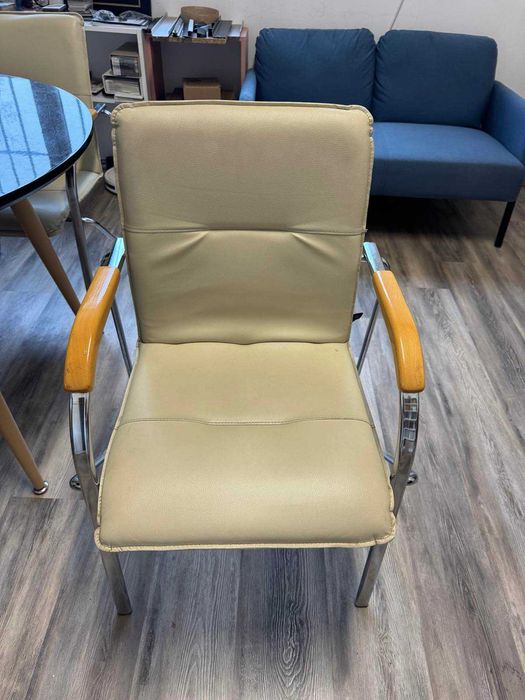 Кръгла маса и 4 стола