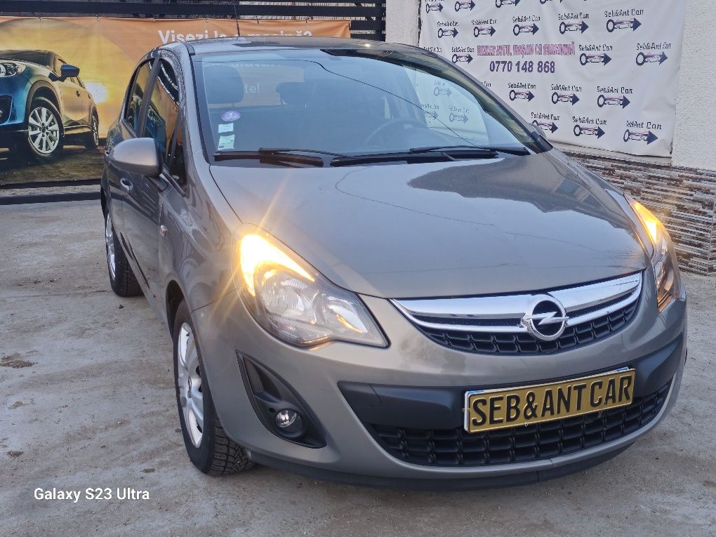 Opel corsa 1.4 benzina 100 c.p