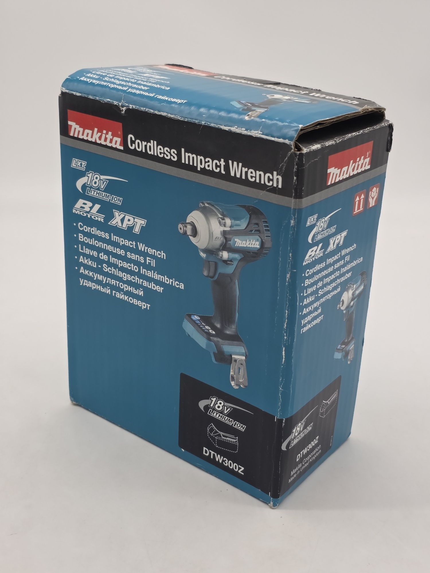 Makita DTW300Z Masina de gaurit si insurubat Fara fir 18V, produs nou