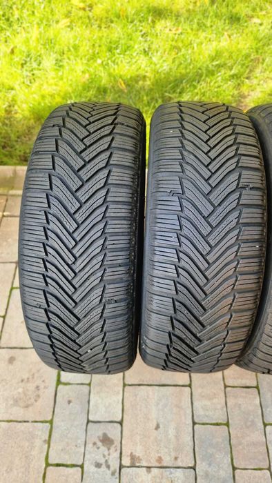 Anvelope iarna 215 55 R 17 Michelin