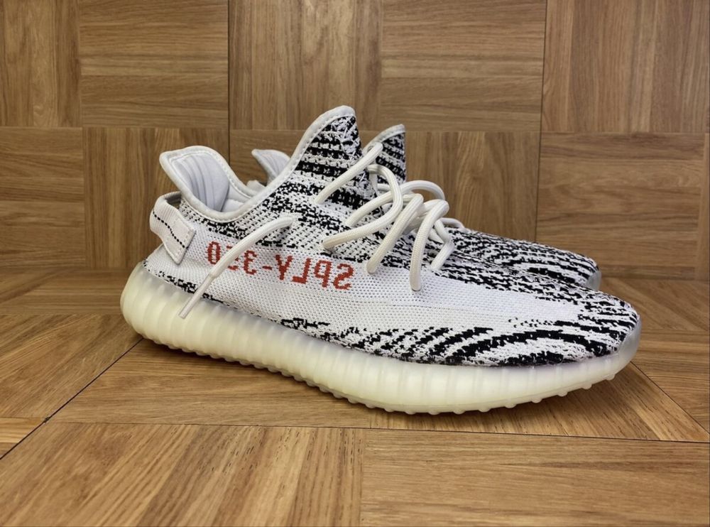 Adidas Yeezy 350 Zebra