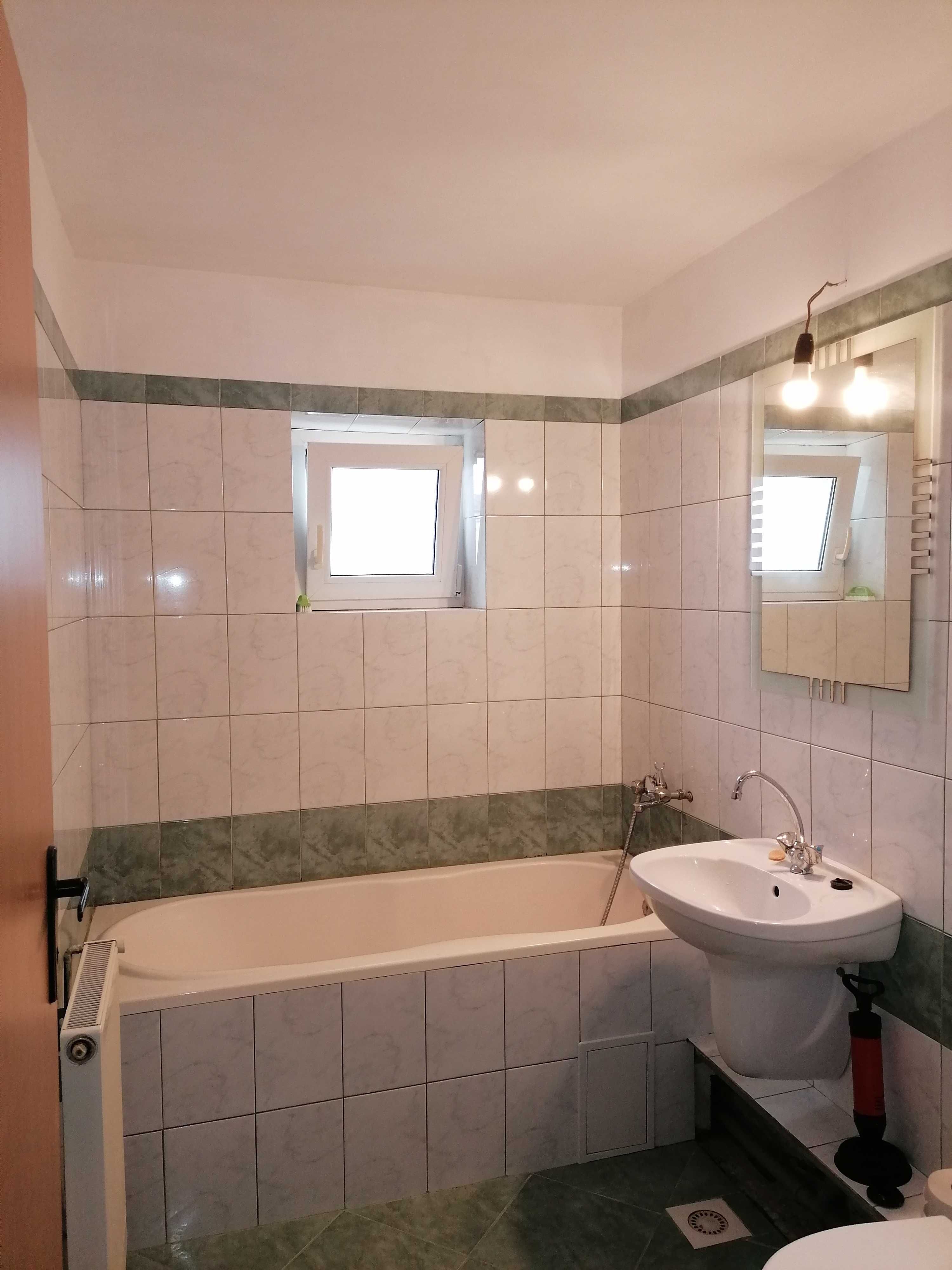 Vând apartament 2 camere