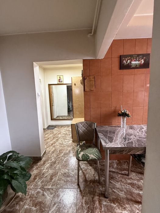 Apartament cu 3 camere / 57,48 mp / izolat complet