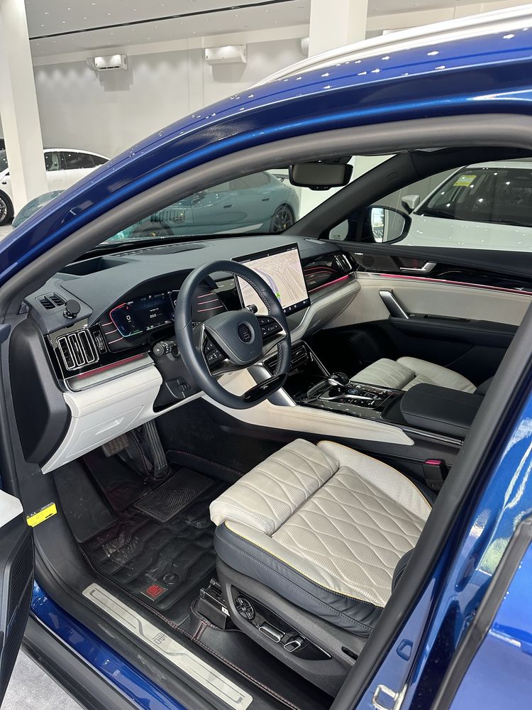 Byd Tang 2 ta motor 4.4 sek