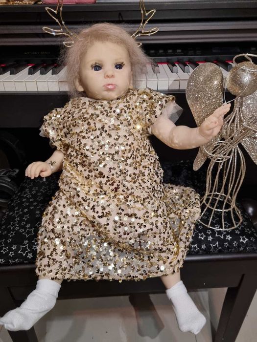 Un Craciun magic : Papusa reborn de colectie . Artist Andreea arcello