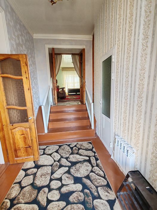 Раддом атрофида 8 сотих 7 хонали ховли сотилади