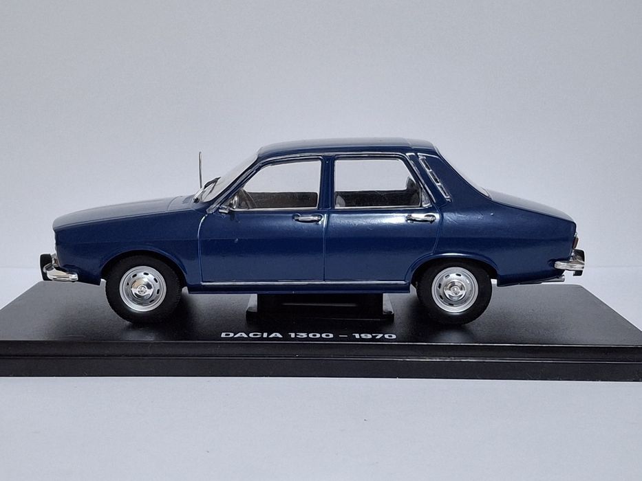 Macheta dacia 1300 bleu 68 scara 1:24 hachette modificata