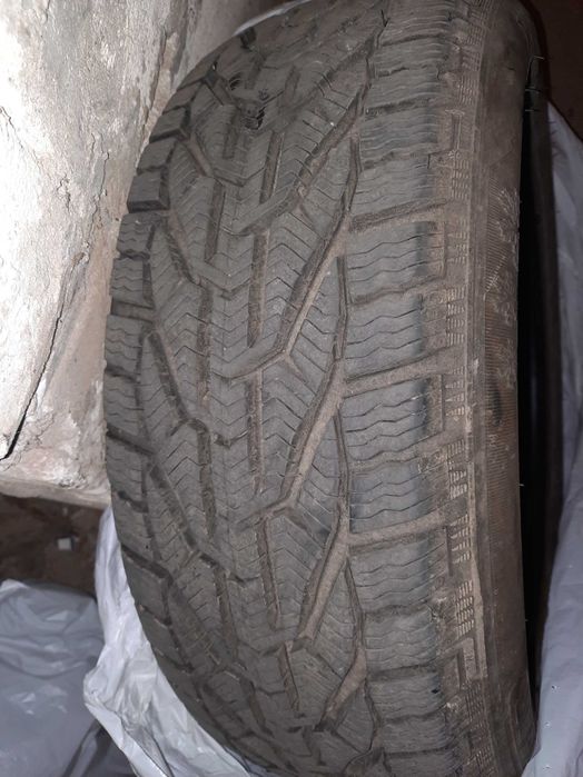 Cauciucuri  iarna 205 55 16